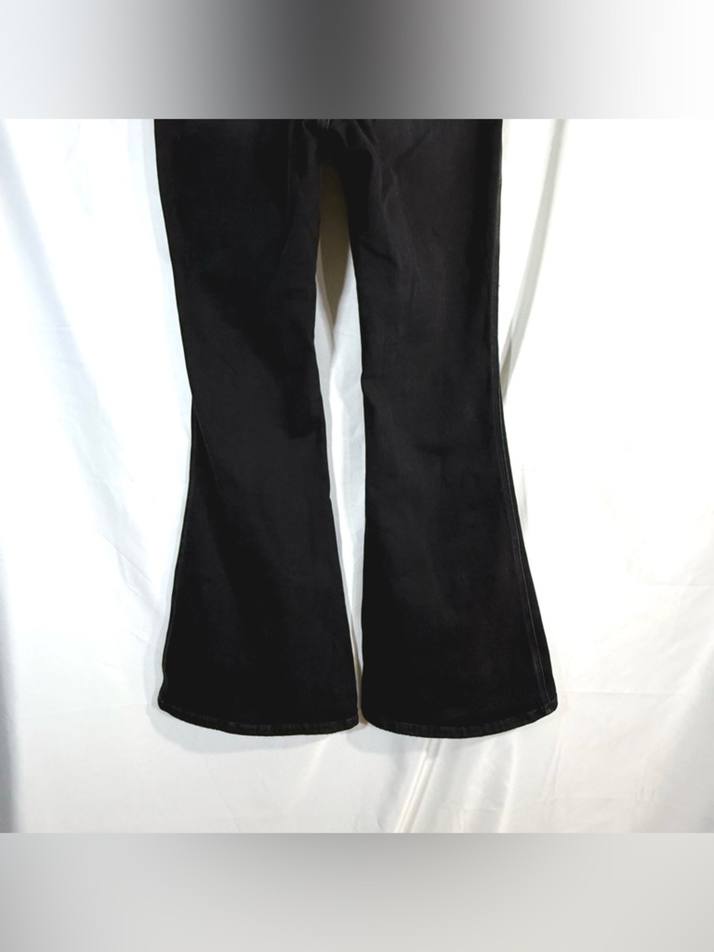 Flying Monkey High Rise Super Flare Stretchy Jeans Size 29 - Picture 10 of 13